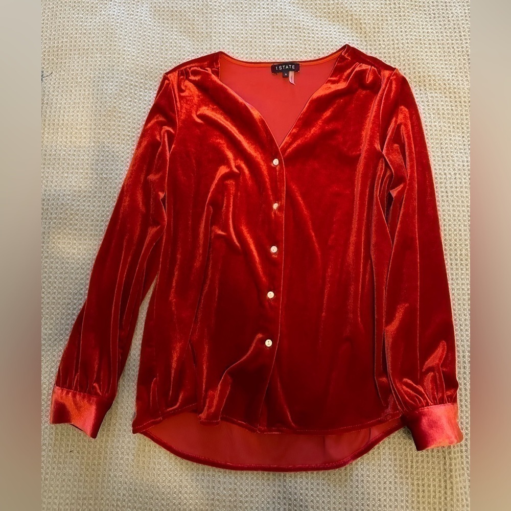 State V-Neck Velvet Button Front Top Red - Picture 8 of 10